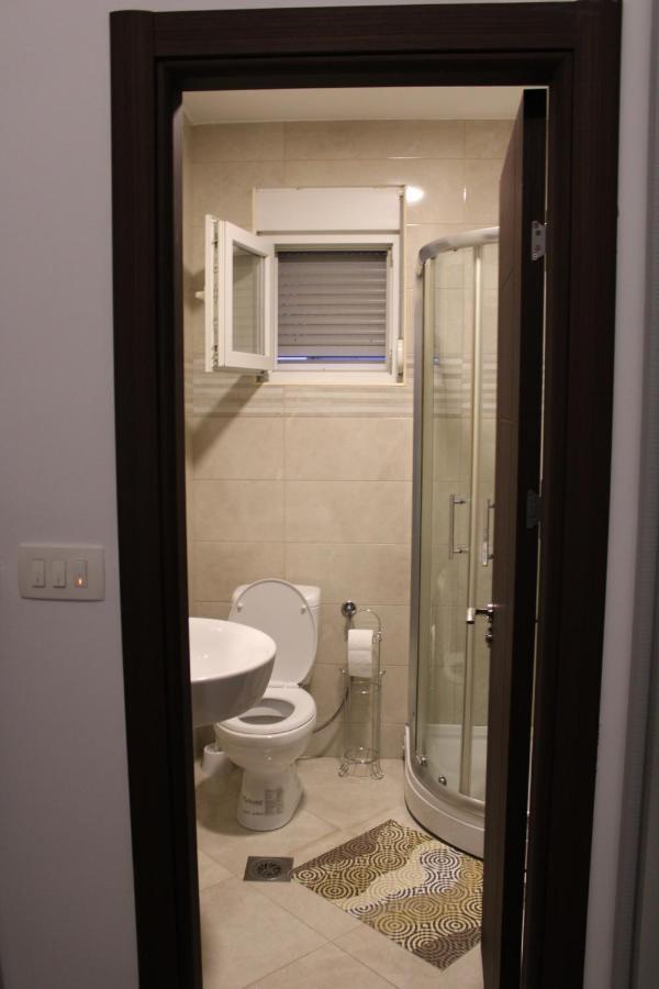 Delta Studio Apartman بودغوريتْسا المظهر الخارجي الصورة